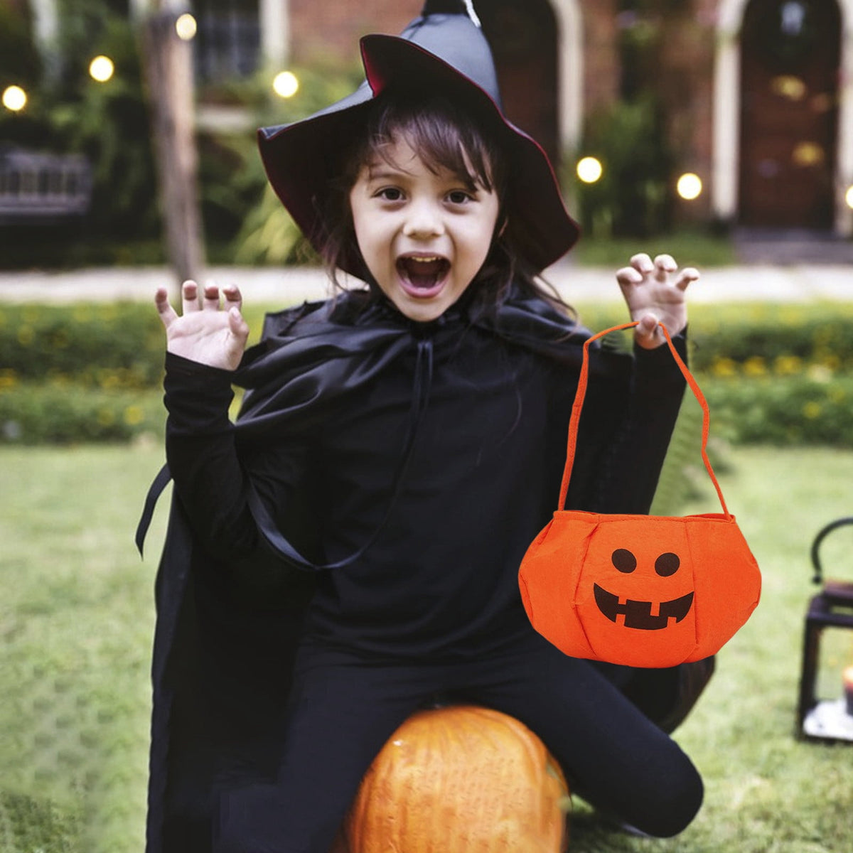 Gold Halloween Mini Cauldron Candy Holder Set, Witch Decor Tiered Tray Tabletop Decoration 8pcs